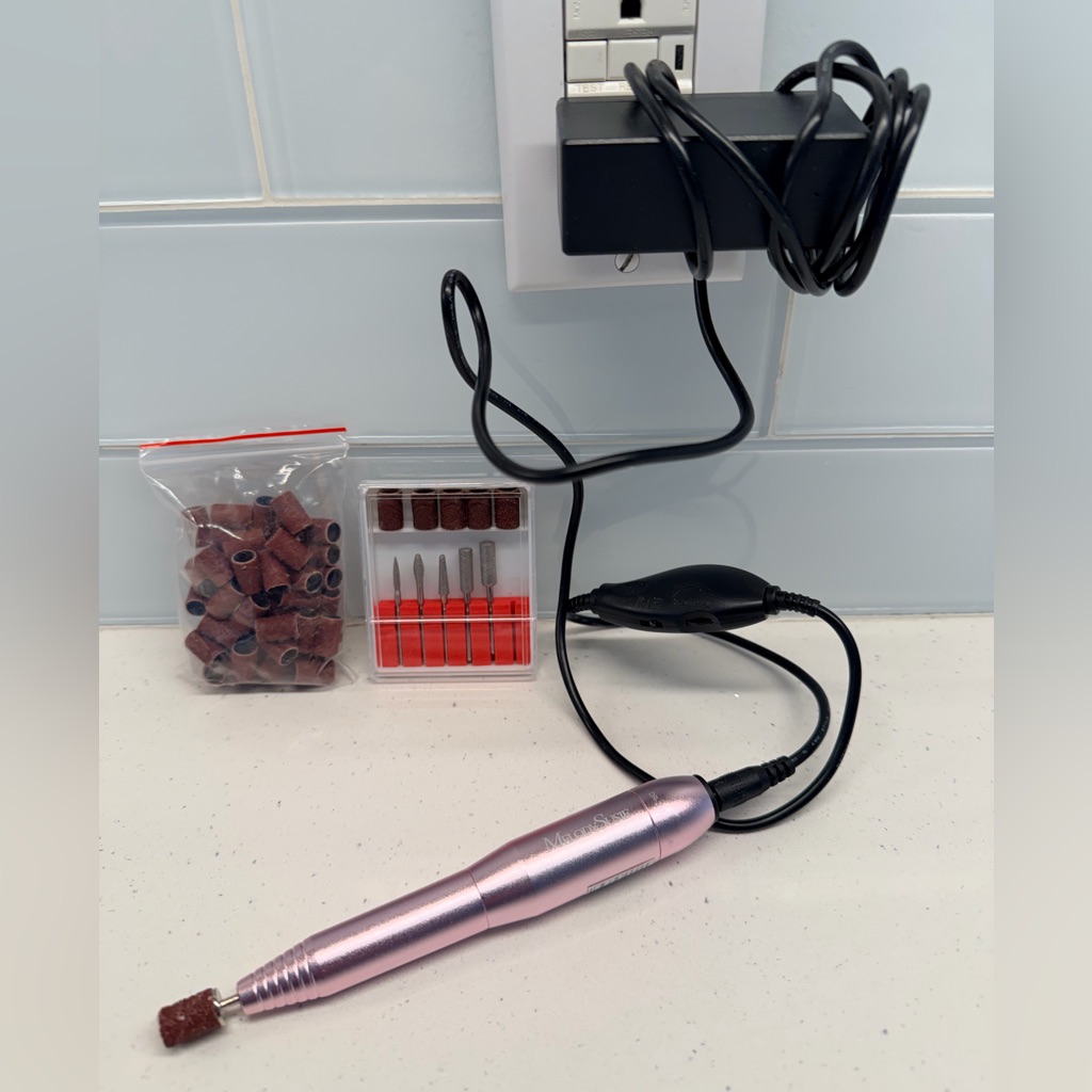 Portable Corded Manicure Nail Drill With Accessories
